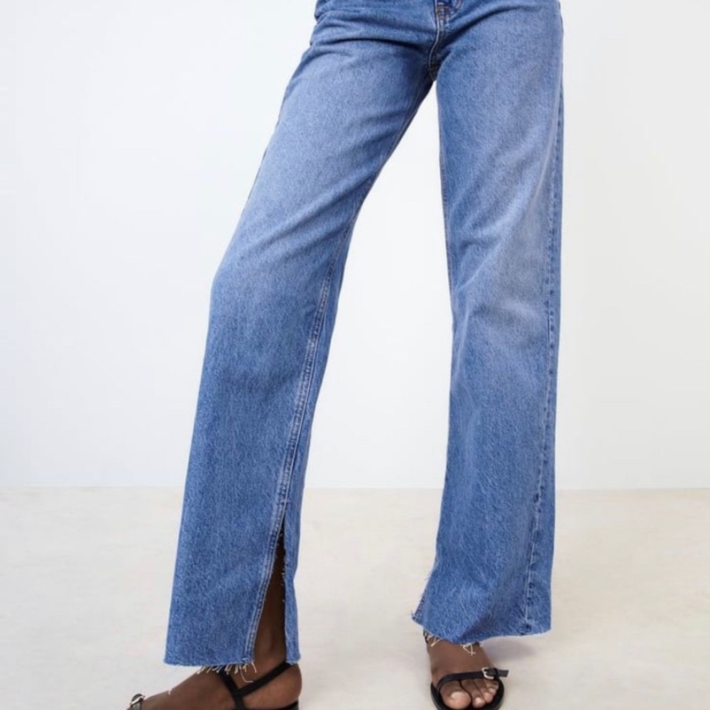Zara 90s full length split hem high rise jeans